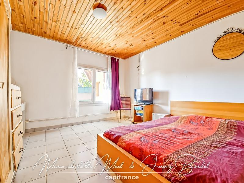 Maison - 165 m² - 6 pièces