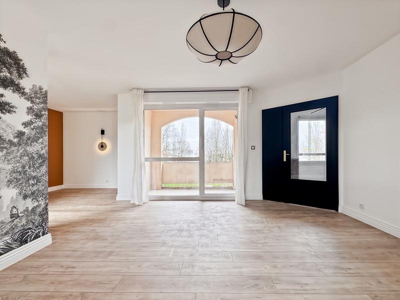 Appartement - 84 m² - 4 pièces