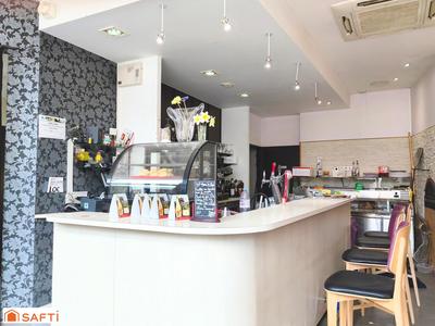 Local commercial - 380 m² - 9 pièces