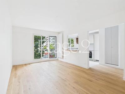 Appartement - 100 m² - 4 pièces