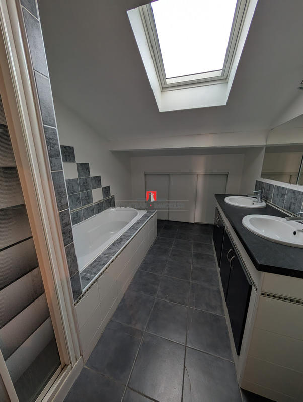 Maison - 124 m² - 4 pièces