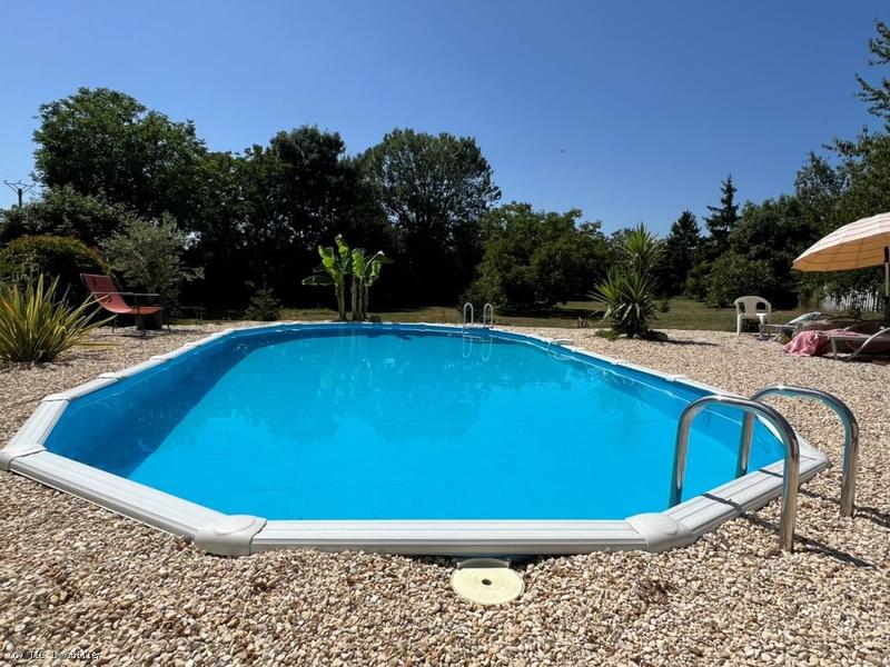 Maison chambre d'hôtes - 370 m² - 13 pièces