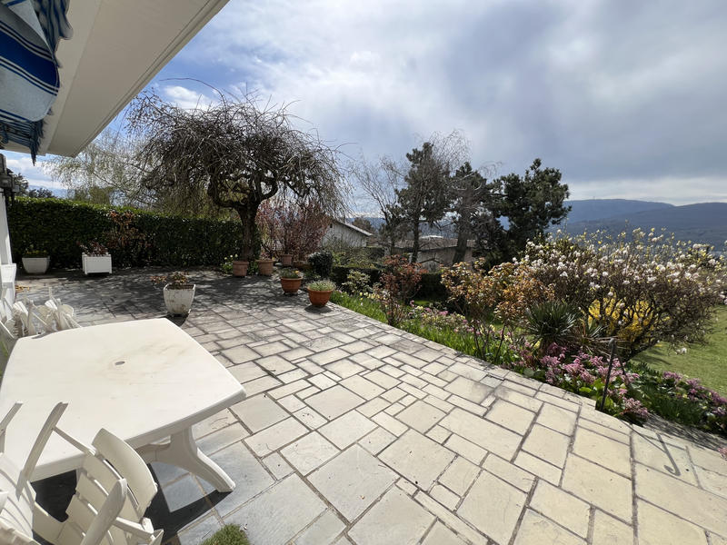 Maison - 268 m² - 6 pièces