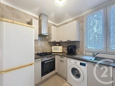 Appartement - 66 m² - 4 pièces