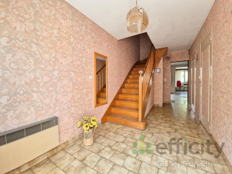 Maison - 110 m² - 4 pièces