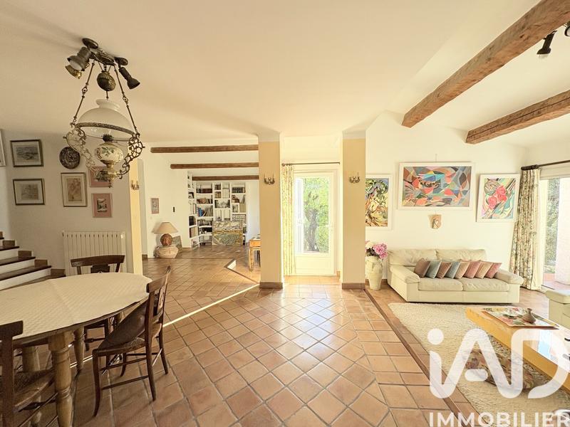 Maison - 134 m² - 5 pièces