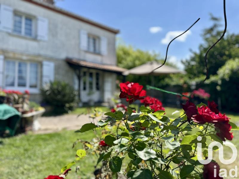 Maison - 180 m² - 8 pièces