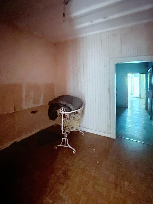 Maison - 400 m² - 10 pièces