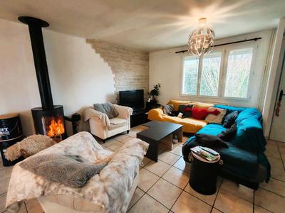 Maison - 86 m² - 4 pièces