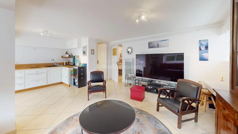 Maison - 285 m² - 7 pièces