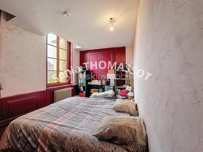 Appartement - 110 m² - 4 pièces