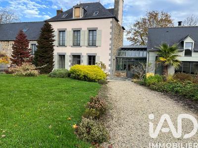 Maison de maîtres - 350 m² - 7 pièces