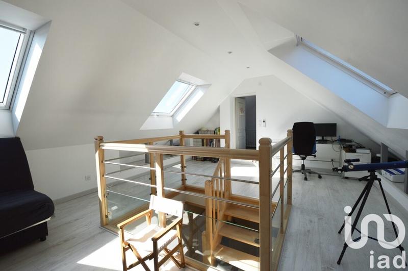 Maison - 169 m² - 8 pièces