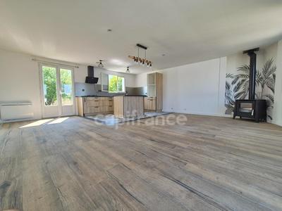 Maison - 92 m² - 4 pièces