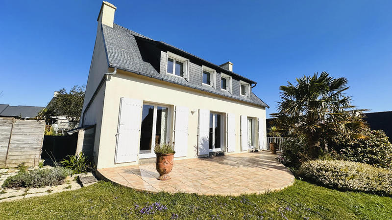 Maison - 135 m² - 8 pièces