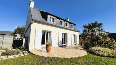 Maison - 135 m² - 8 pièces