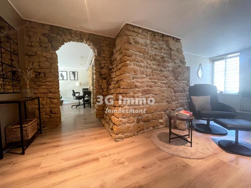 Maison de village - 280 m² - 7 pièces
