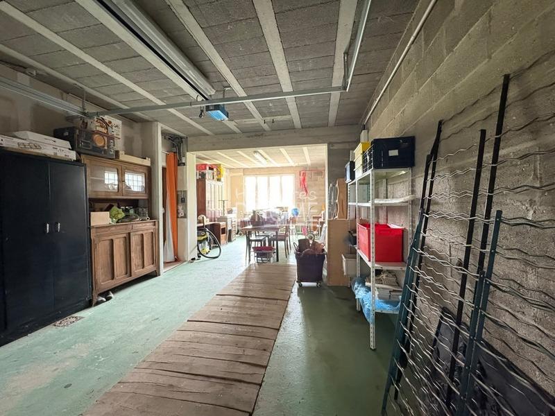 Maison - 250 m² - 8 pièces