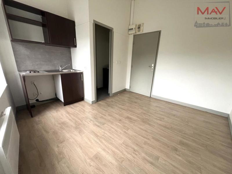 Studio - 13 m² - 1 pièce