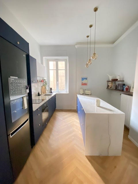 Appartement - 167 m² - 6 pièces