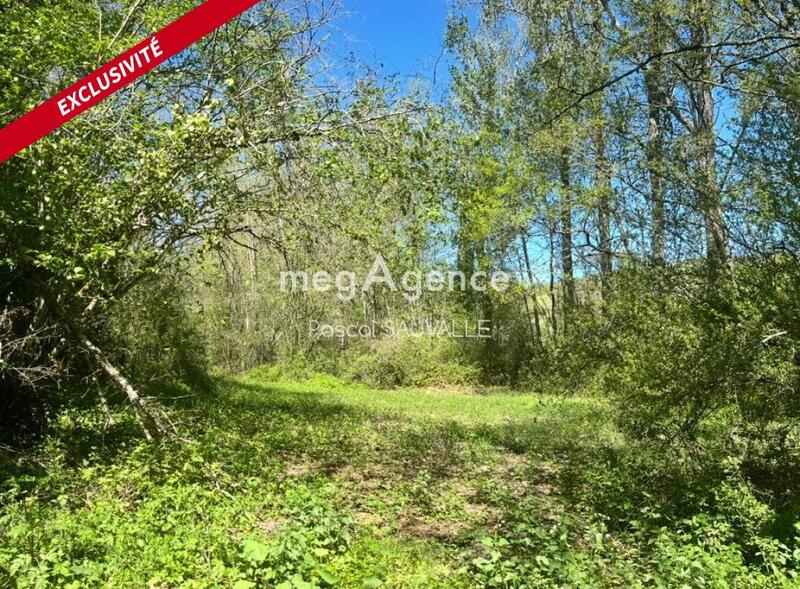 Terrain constructible - 6 800 m²