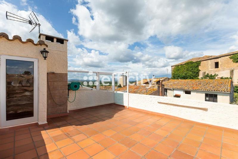 Maison - 105 m² - 6 pièces