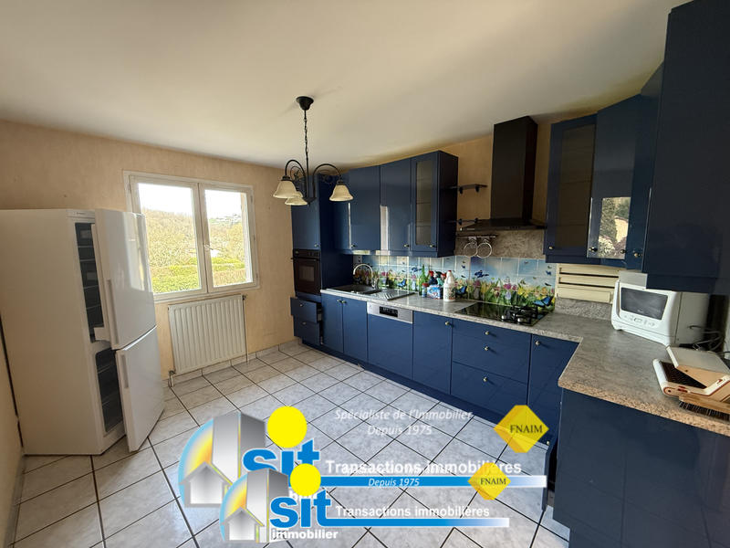 Maison - 136 m² - 6 pièces