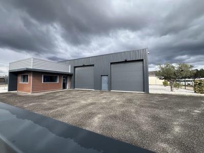 Local d'activités - 303 m² - 3 pièces