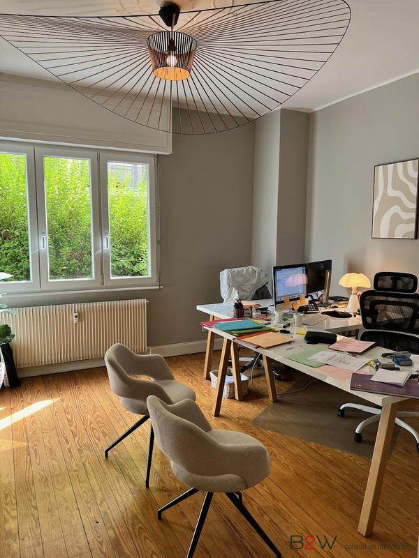 Bureau - 80 m² - 4 pièces
