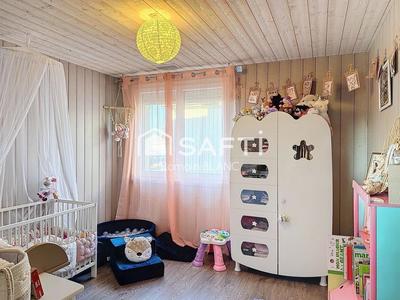 Maison - 121 m² - 5 pièces