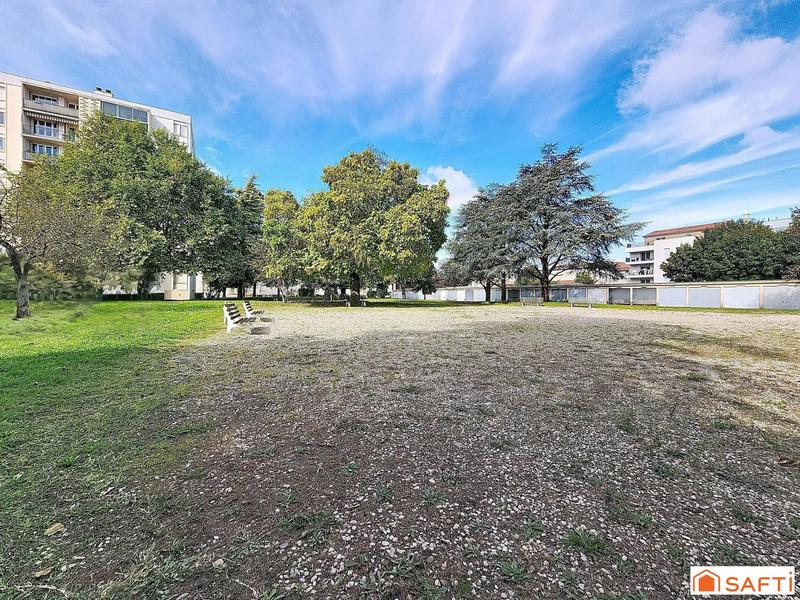 Appartement - 64 m² - 4 pièces