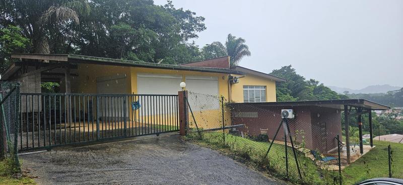 Demeure - 253 m² - 5 pièces