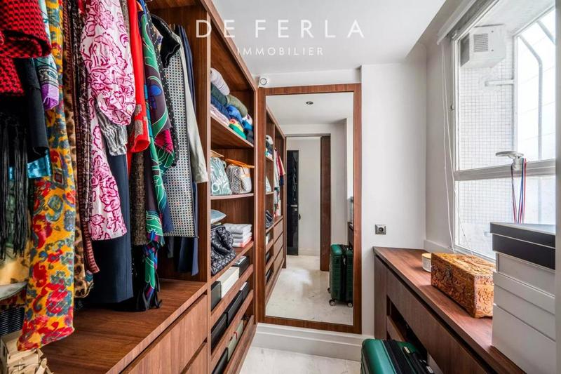 Appartement - 81 m² - 3 pièces