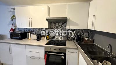 Immeuble - 300 m² - 12 pièces