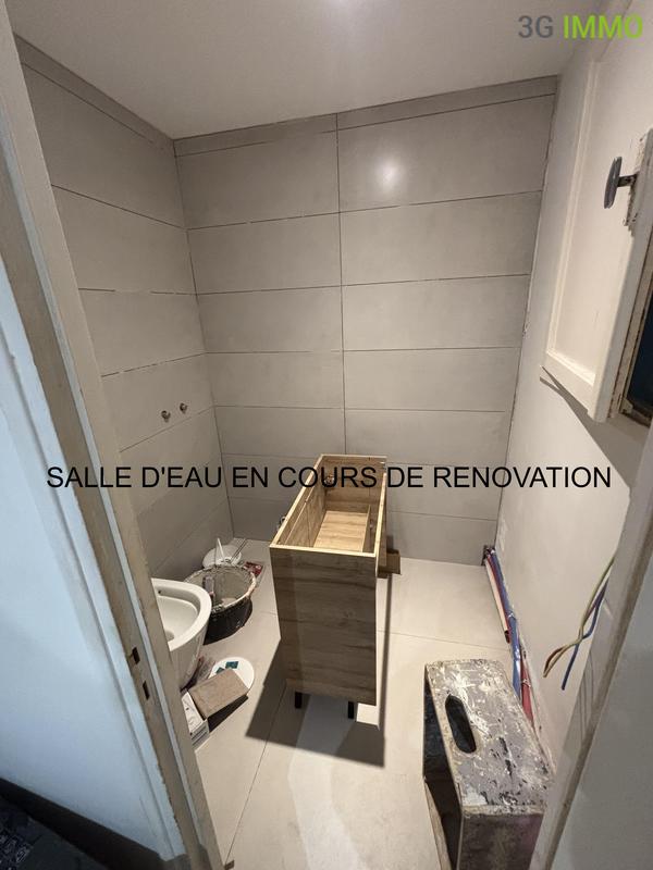 Immeuble - 180 m² - 9 pièces