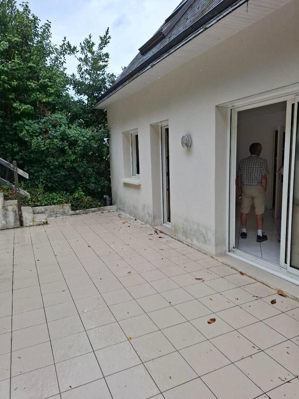 Maison - 97 m² - 7 pièces