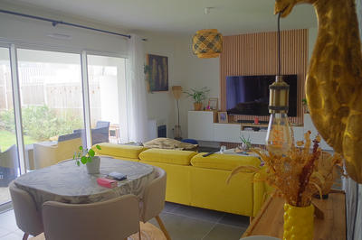 Appartement - 93 m² - 5 pièces