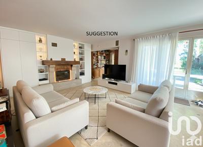 Maison - 174 m² - 8 pièces