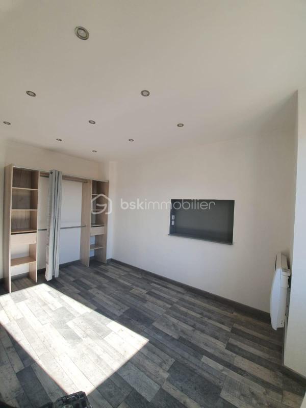 Immeuble - 200 m² - 10 pièces