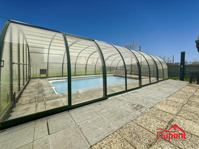 Maison - 180 m² - 7 pièces