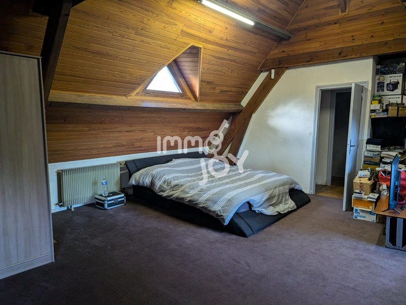 Maison - 170 m² - 5 pièces