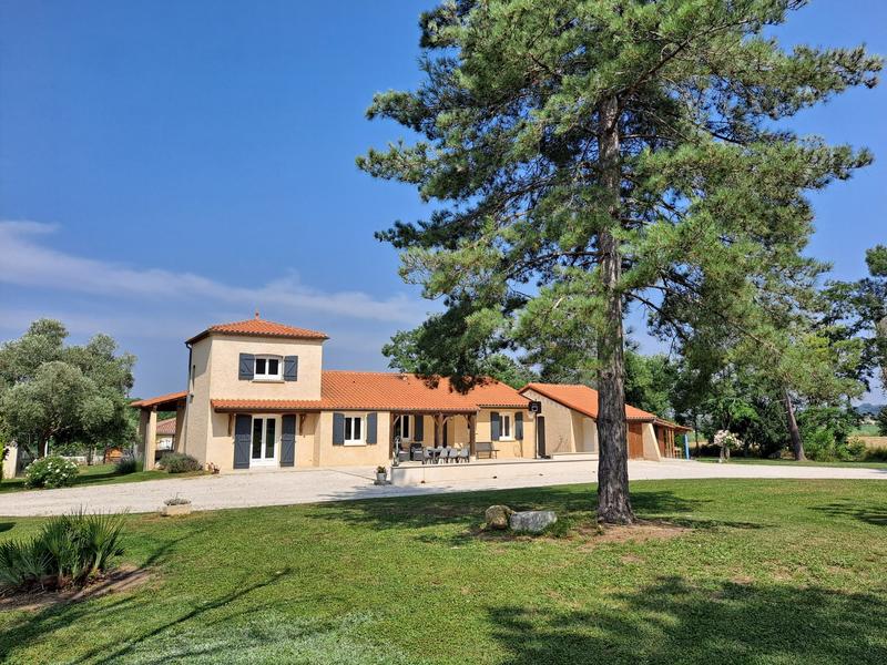 Maison - 136 m² - 6 pièces