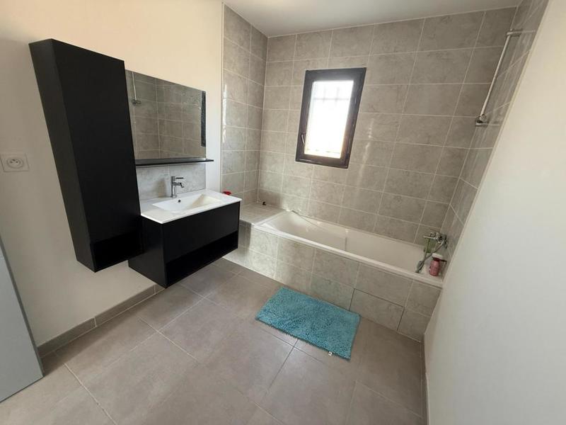 Villa - 110 m² - 5 pièces