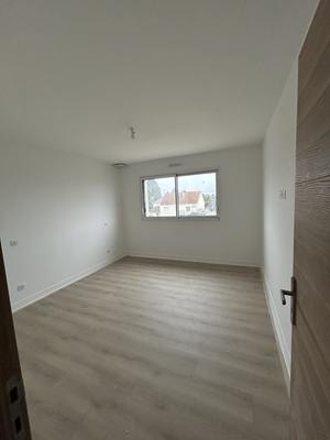 Maison contemporaine - 192 m² - 7 pièces