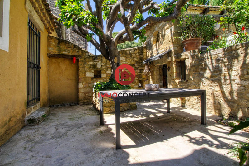 Maison ancienne - 205 m² - 9 pièces