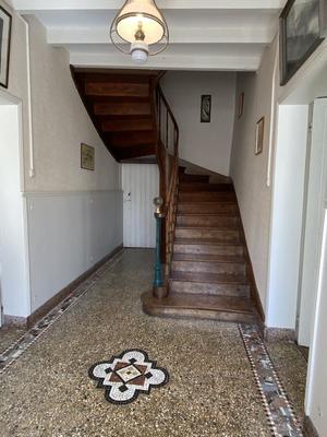 Villa - 220 m² - 6 pièces