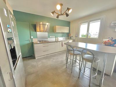 Maison - 127 m² - 6 pièces