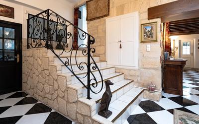 Maison de maîtres - 285 m² - 9 pièces