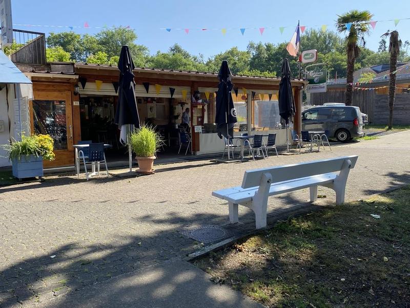 Fonds de commerce - 180 m²