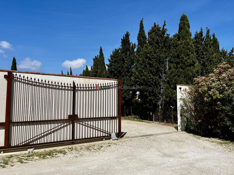 Maison - 210 m² - 5 pièces